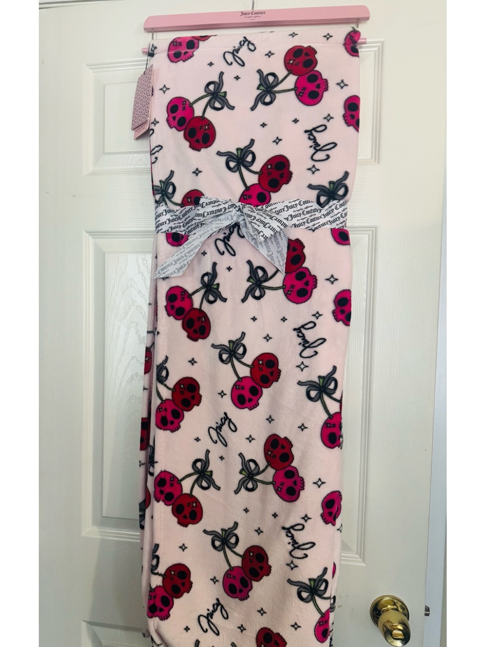 Juicy couture plush printed cherry skull throw twin size BNWT
